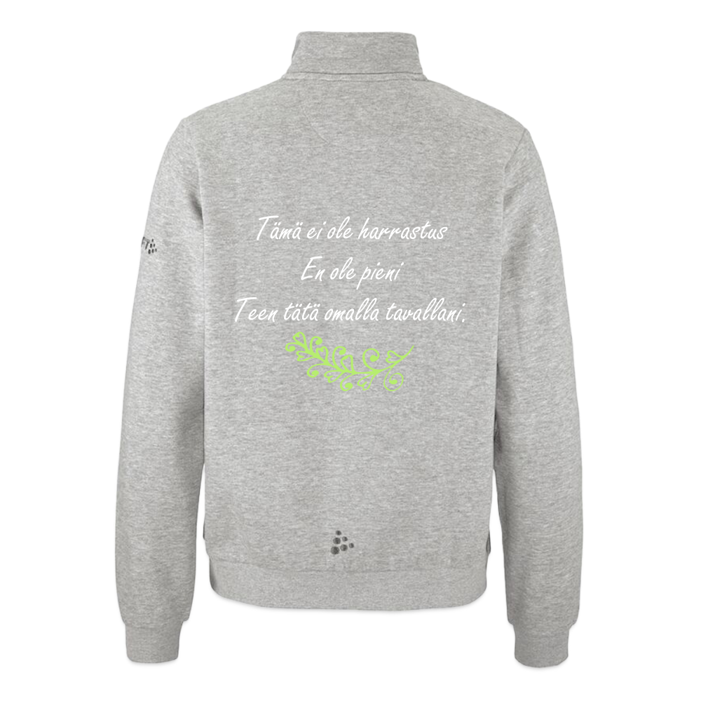 "Small business owner. Big impact" - Takki pienyrittäjän arkeen - harmaasävyinen